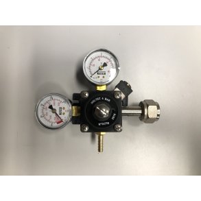 4 Bar Regulator med fittings og ur